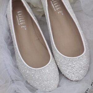 *NEW* Kailee P Bridal White Rock Glitter Round Toe Slip On Flats Size 9